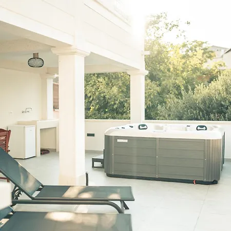 House R&r Makarska
