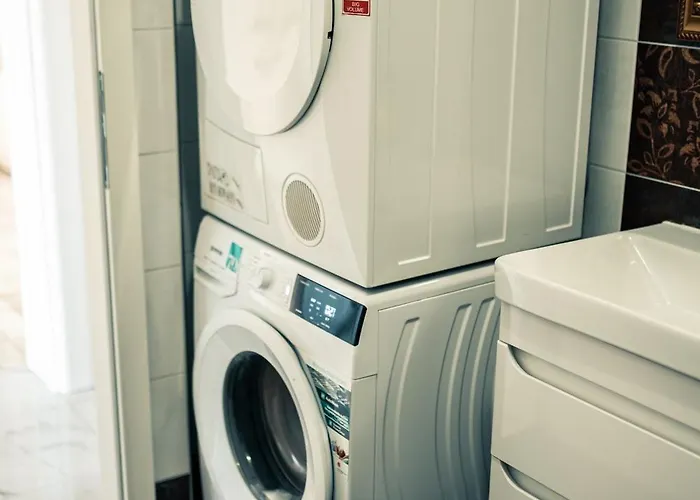 House R&r Макарська